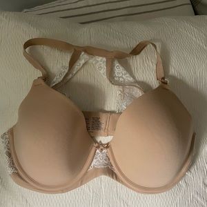 Soma racer back bra. 36DD. Embraceable full coverage lace bra.